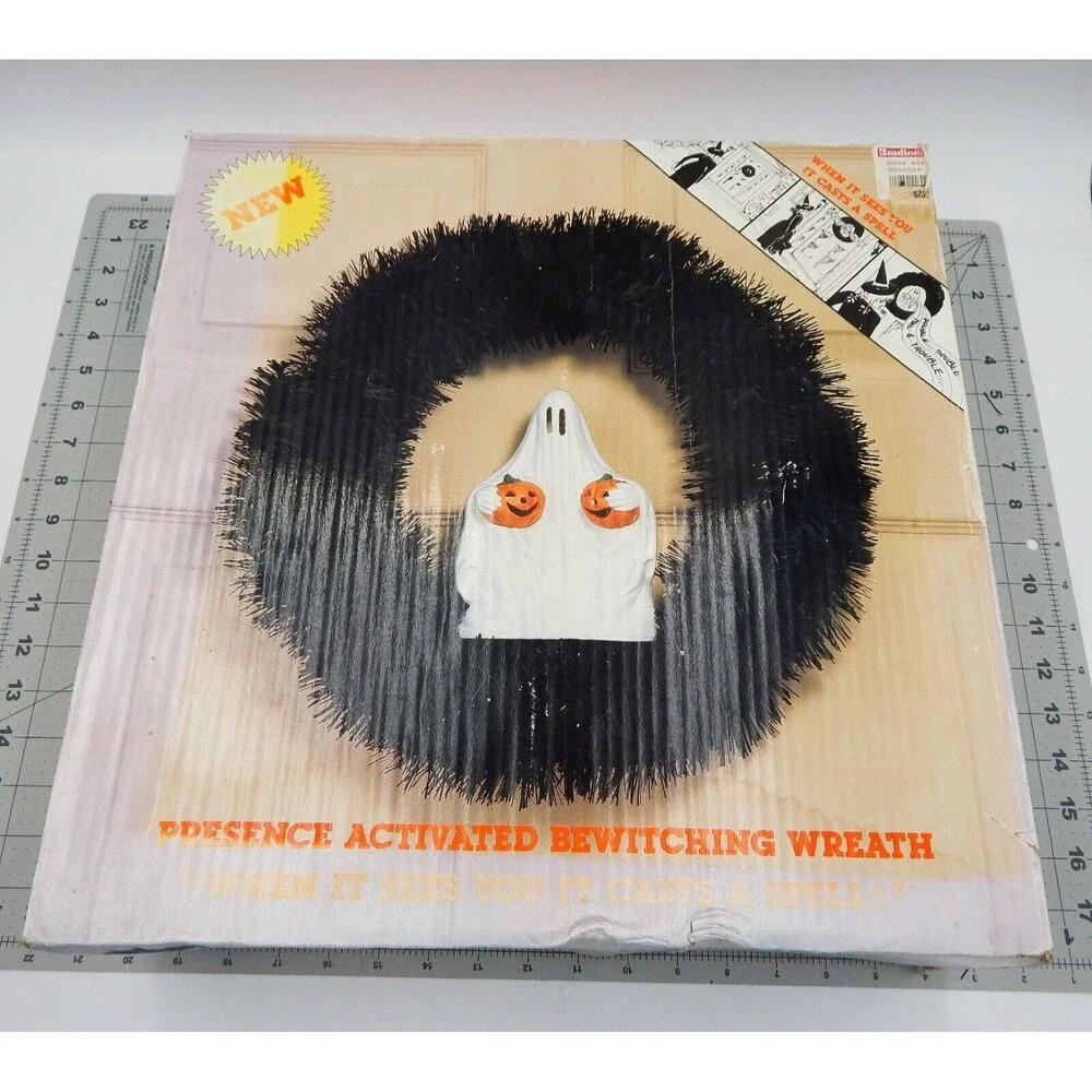 Bewitching Wreath Presence Activated Black With Ghost Jack-O-Lantern